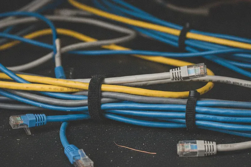 Netzwerkkabel – Ethernet, Patchkabel, CAT-Kabel zur Entsorgung